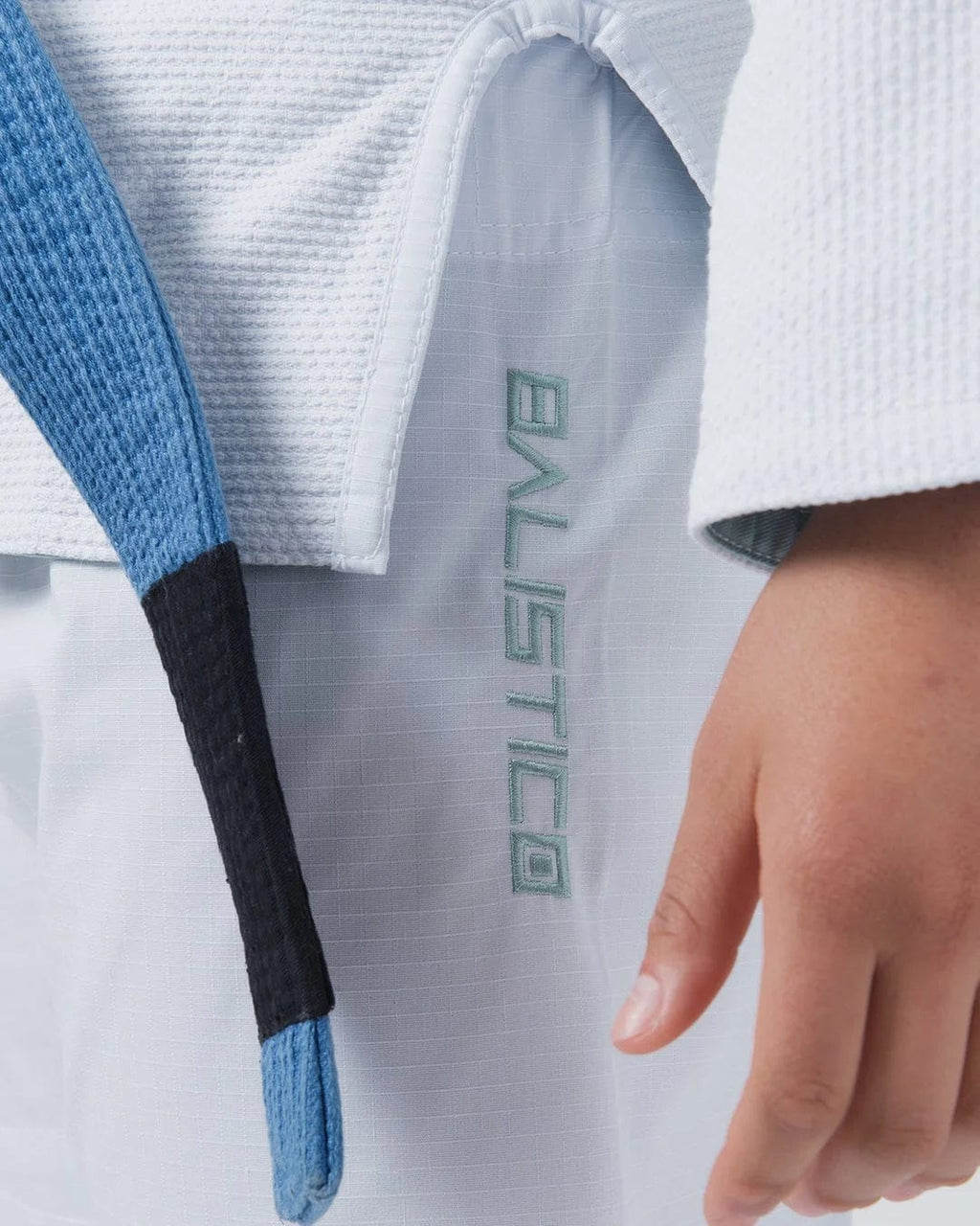 Balistico 4.0 Women's Jiu Jitsu Gi - White - 2023 Edition